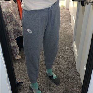 NIKE JOGGERS